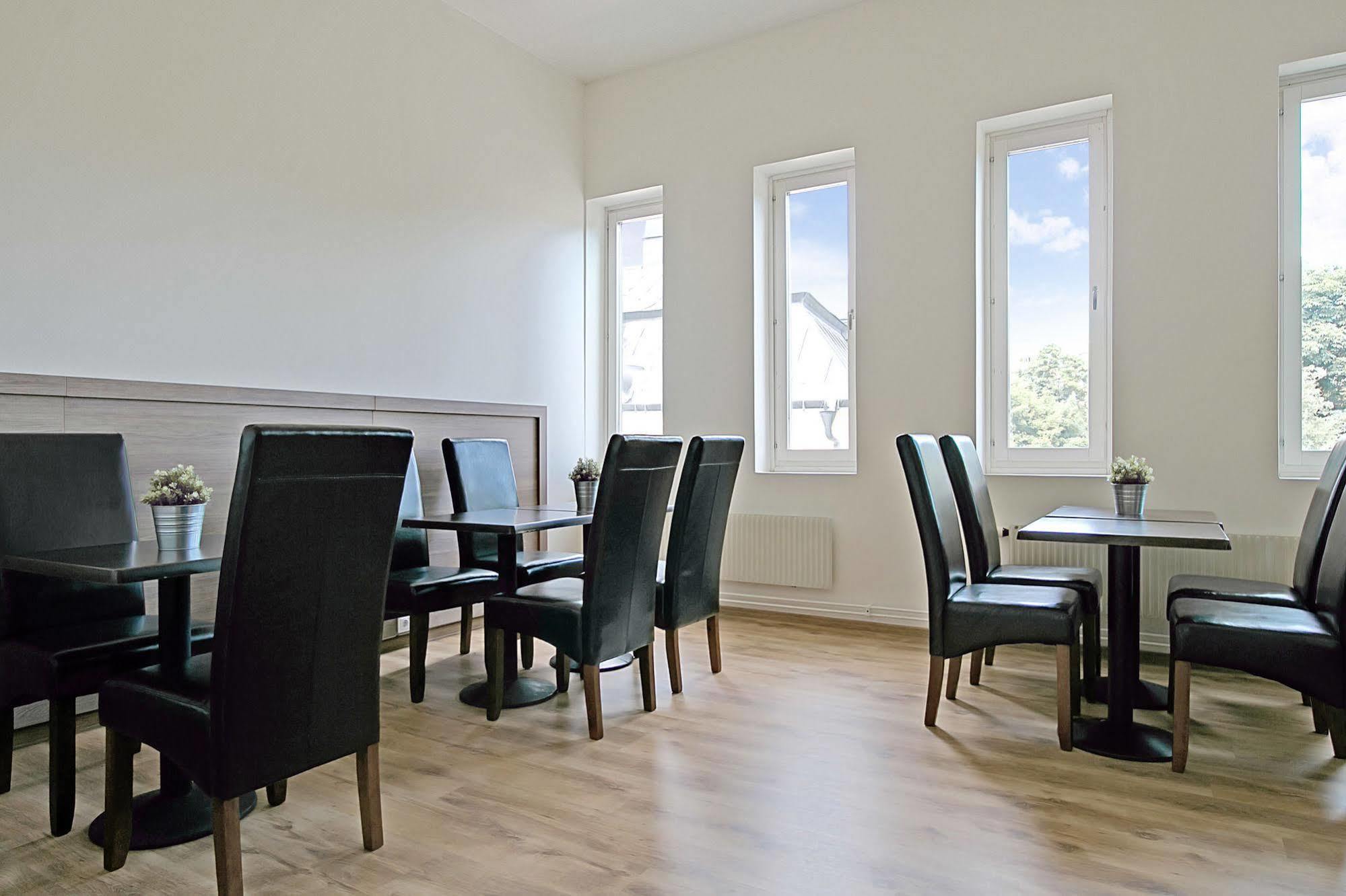 Hotel Kringelstaden Södertälje Zewnętrze zdjęcie