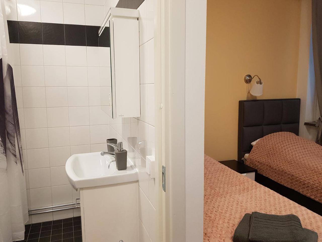 Hotel Kringelstaden Södertälje Zewnętrze zdjęcie